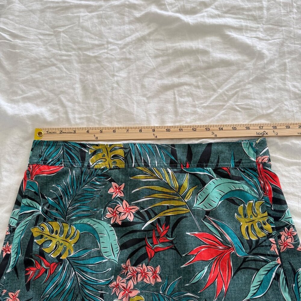 RipSkirt Hawaii Floral Palm Leaf Wrap Stretch Quick Dry Skirt Womens size Large - Picture 5 of 6